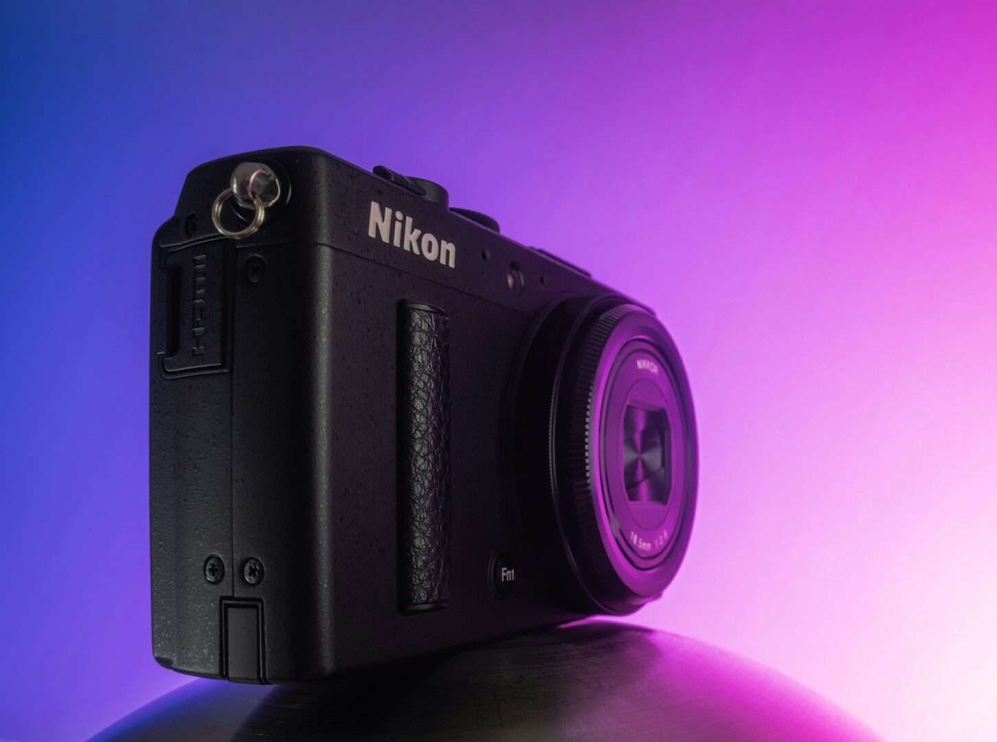 How to Charge a Nikon Coolpix Camera